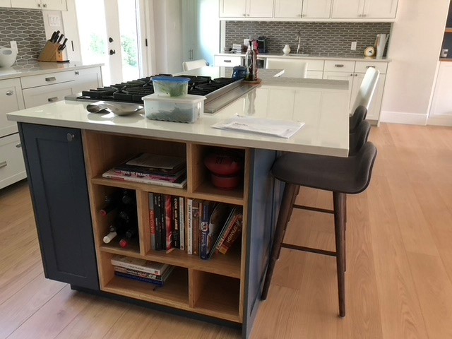 Rénovation de la cuisine, du vestibule et de la menuiserie à Lakeview
