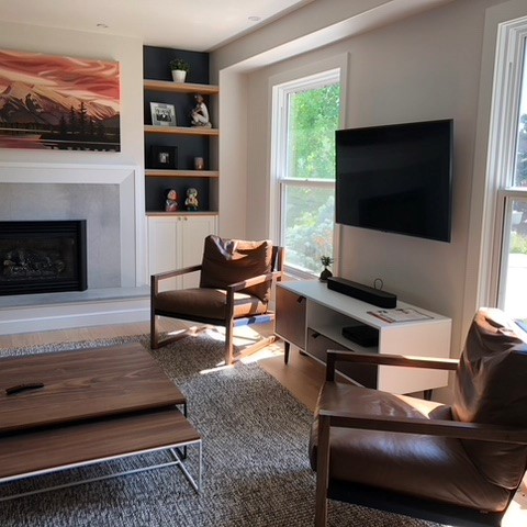 Rénovation de la cuisine, du vestibule et de la menuiserie à Lakeview